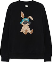 MLB New York Yankees Cartoon Rabbit Print Oversized Sweatshirt Black Unisex 3AMTQ0131-50BKS MLB New York Yankees Cartoon Rabbit Print Oversized Sweatshirt Black Unisex 3AMTQ0131-50BKS