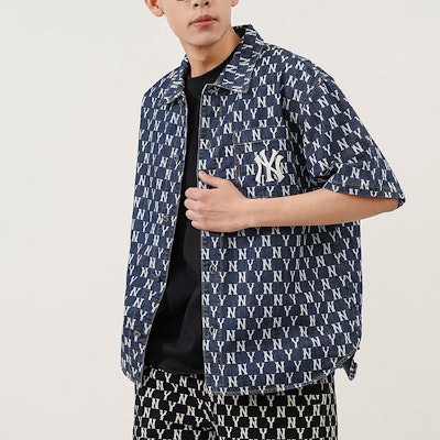 MLB New York Yankees Classic Logo Denim Short-Sleeve Shirt Unisex Blue. 3ADRMN123-50BLS 3