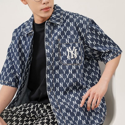 MLB New York Yankees Classic Logo Denim Short-Sleeve Shirt Unisex Blue. 3ADRMN123-50BLS Cheap MLB New York Yankees Classic Logo Denim Short-Sleeve Shirt Unisex Blue. 3ADRMN123-50BLS