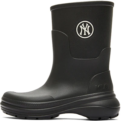 MLB New York Yankees Kasut But Tapak Tinggi Logo Klasik Hitam Unisex Bergaya 3ASQRNB43-50BKS Buy MLB New York Yankees Kasut But Tapak Tinggi Logo Klasik Hitam Unisex Bergaya 3ASQRNB43-50BKS