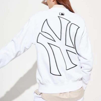 Sudadera Unisex Manga Larga MLB New York Yankees Off-White Logo Letra. 3AMTB0421-50WHS Sizing Sudadera Unisex Manga Larga MLB New York Yankees Off-White Logo Letra. 3AMTB0421-50WHS