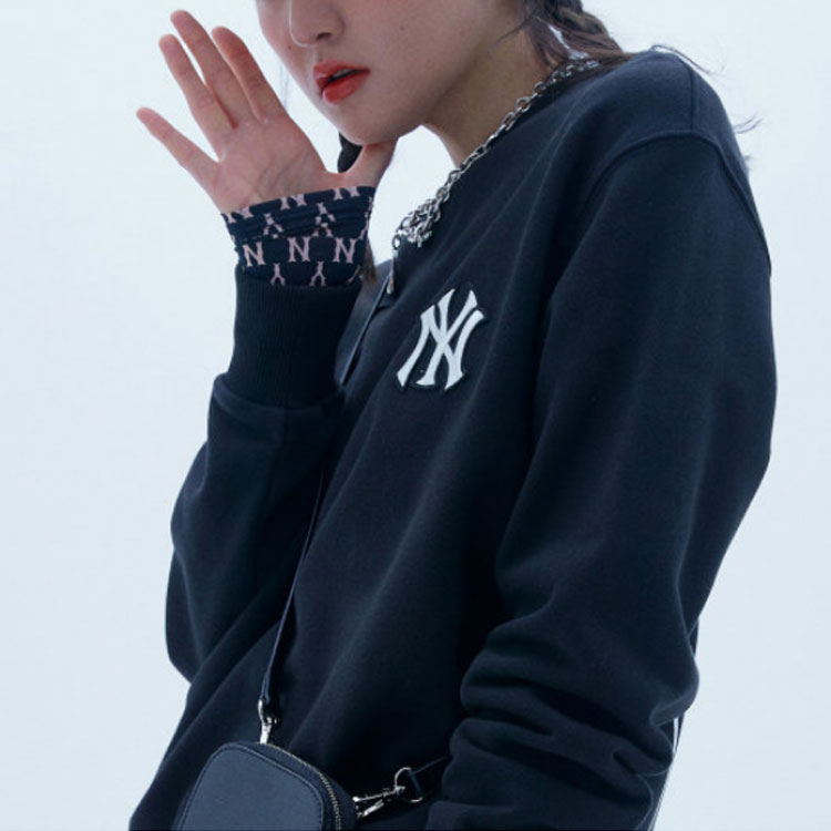 MLB New York Yankees Crewneck Pullover Sweatshirt Unisex Black 31MT05111-50L 圖 8