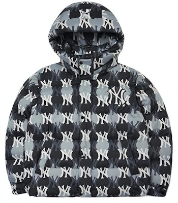 MLB New York Yankees Hoodie Logo Berlian Unisex Hitam. 3ADJY0126-50BKS Buy MLB New York Yankees Hoodie Logo Berlian Unisex Hitam. 3ADJY0126-50BKS