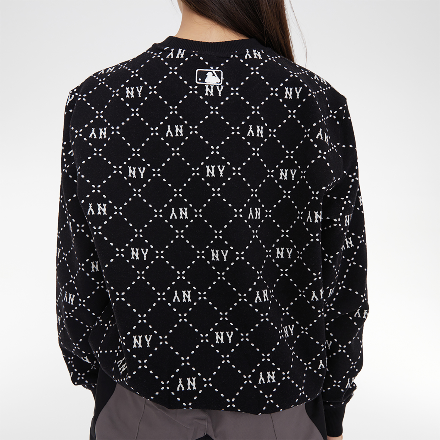 MLB New York Yankees Diamond Vintage Crewneck Sweatshirt Unisex Black 3AMTM0134-50BKS 圖 7