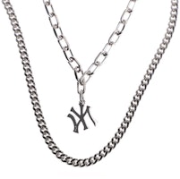 MLB New York Yankees Double-Layer Necklace Unisex Couple Design Summer 2021 32JA01111-50W MLB New York Yankees Double-Layer Necklace Unisex Couple Design Summer 2021 32JA01111-50W