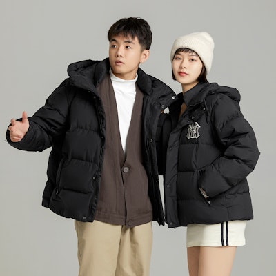 MLB纽约洋基队刺绣NY标志连帽羽绒短款夹克 黑色男女同款 3ADJB0626-50BKS Purchase MLB纽约洋基队刺绣NY标志连帽羽绒短款夹克 黑色男女同款 3ADJB0626-50BKS