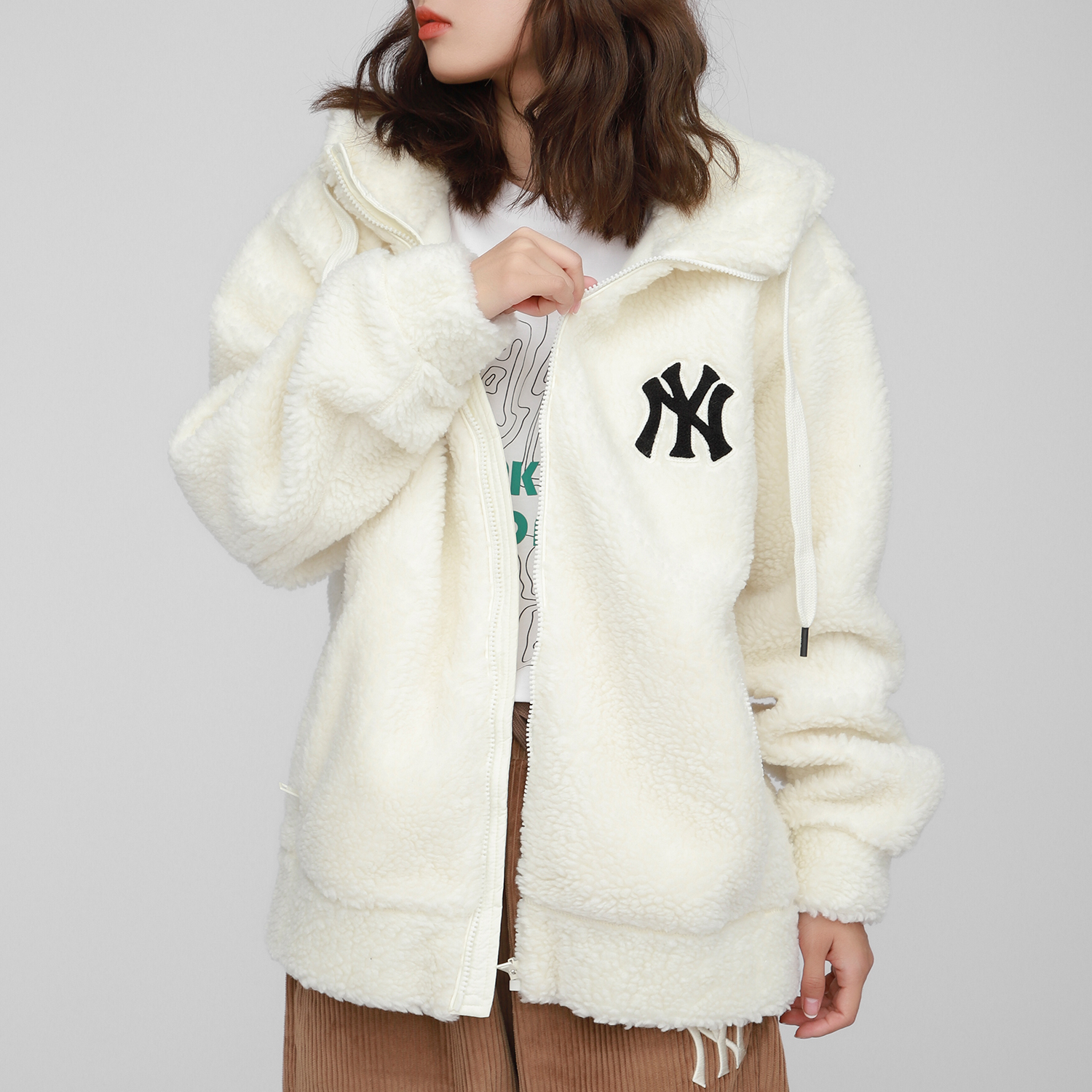 Purchase MLB New York Yankees Fleece-Lined Logo Hoodie Jacket Unisex Cream Color. 3AJPF0516-50CRS