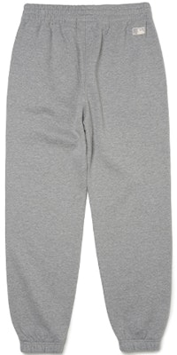 Pantalones de chándal de lana MLB New York Yankees unisex invierno gris. 3ATPB0116-50MGS Lookbook Pantalones de chándal de lana MLB New York Yankees unisex invierno gris. 3ATPB0116-50MGS