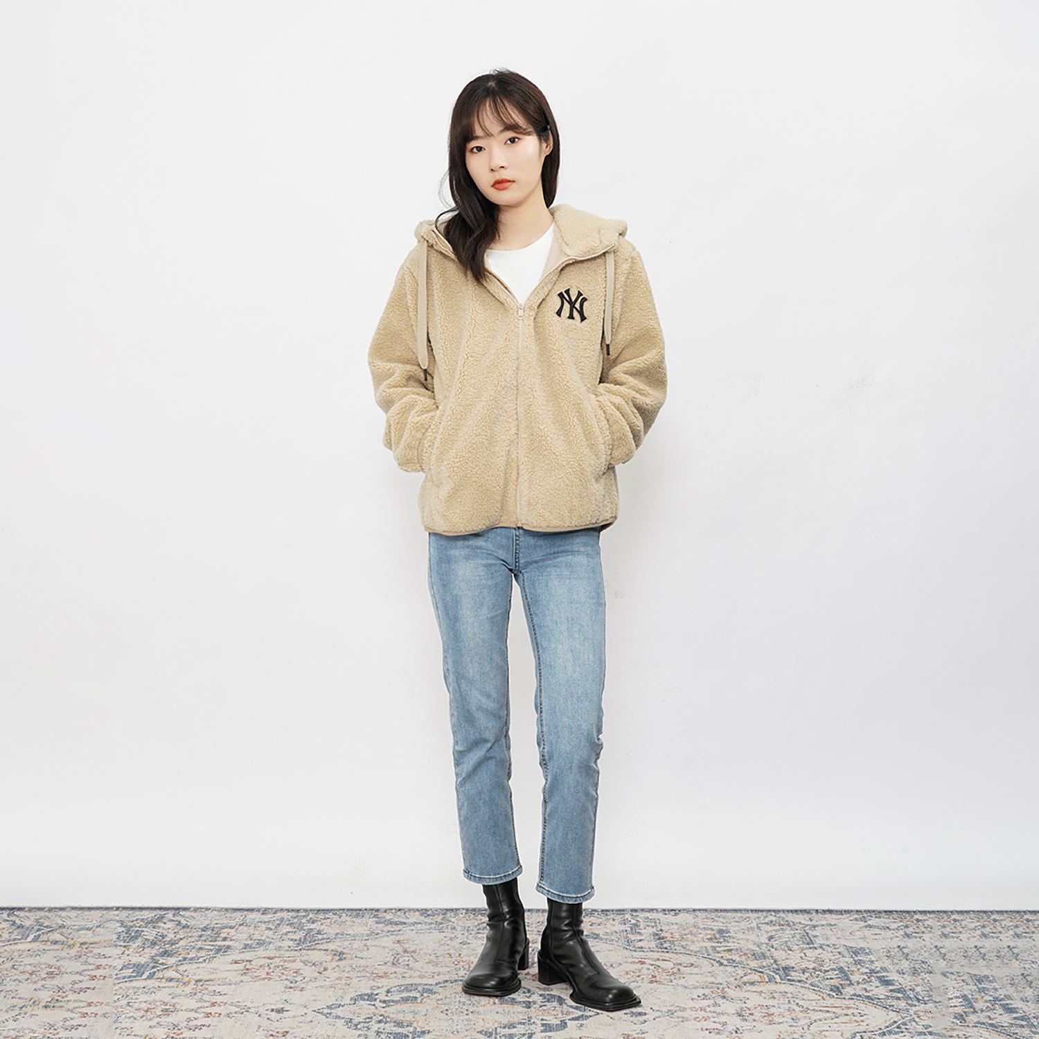 MLB New York Yankees Fleece Hooded Jacket Sand Brown Unisex Casual Wear. 3AJPF3216-50SAS 圖 4