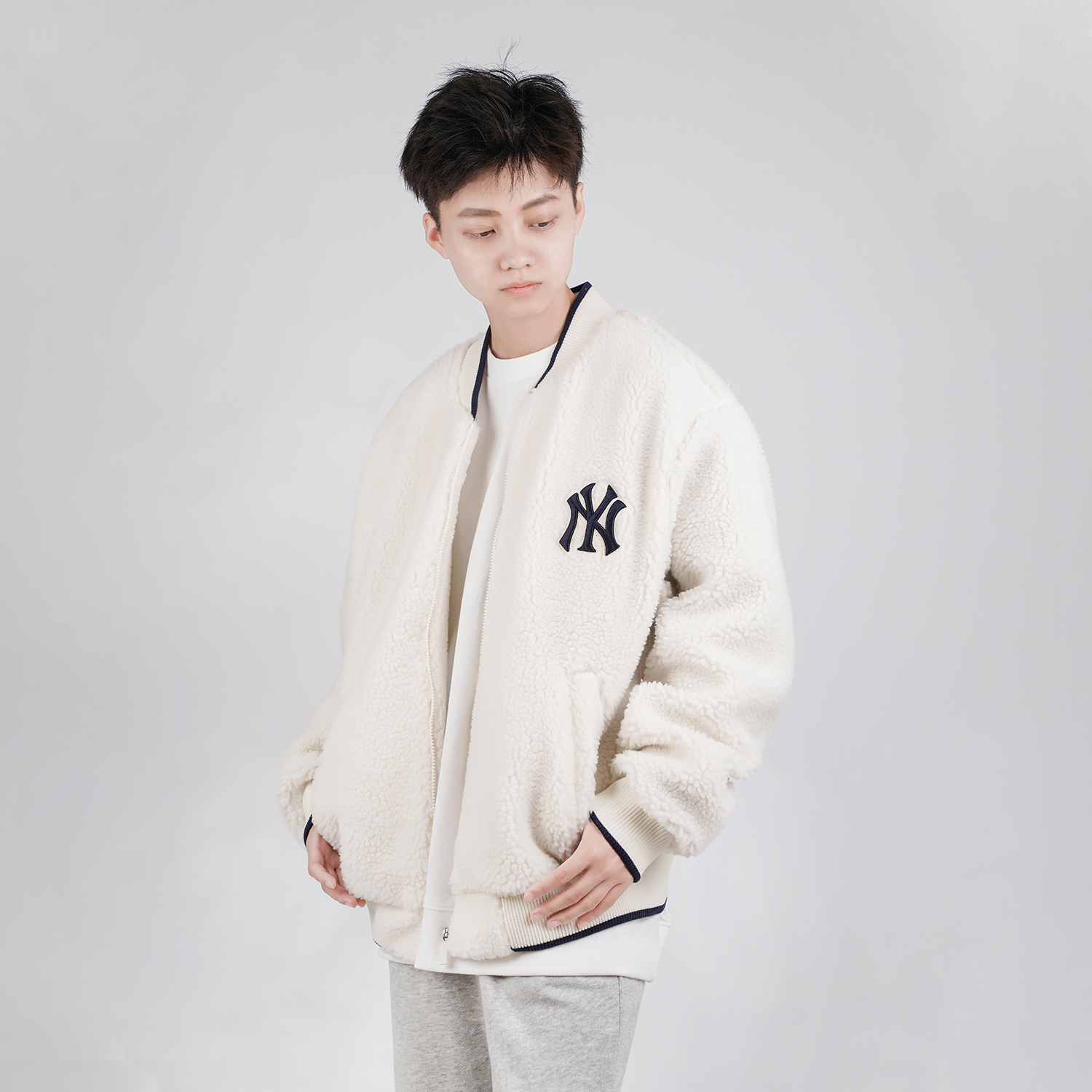 MLB New York Yankees Fleece Jacket Unisex Ivory White 31JPF1061-50I 圖 4
