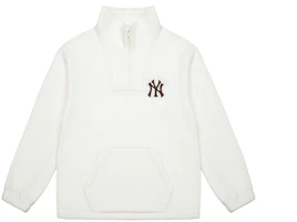 MLB New York Yankees Fleece Pullover High Collar Unisex Sweatshirt Cream Color 3AMTF5216-50CRS MLB New York Yankees Fleece Pullover High Collar Unisex Sweatshirt Cream Color 3AMTF5216-50CRS
