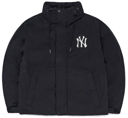 MLB New York Yankees FW22 Black Hooded Down Jacket Short Winter Coat 3ADJB1126-50BKS Order MLB New York Yankees FW22 Black Hooded Down Jacket Short Winter Coat 3ADJB1126-50BKS