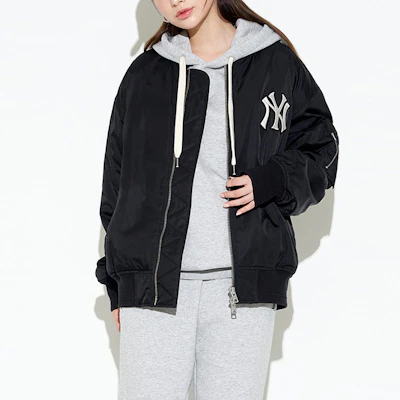 MLB紐約洋基FW22黑色標誌印花羅紋領拉鍊外套 男女通用 3AJPB0124-50BKS Shop MLB紐約洋基FW22黑色標誌印花羅紋領拉鍊外套 男女通用 3AJPB0124-50BKS