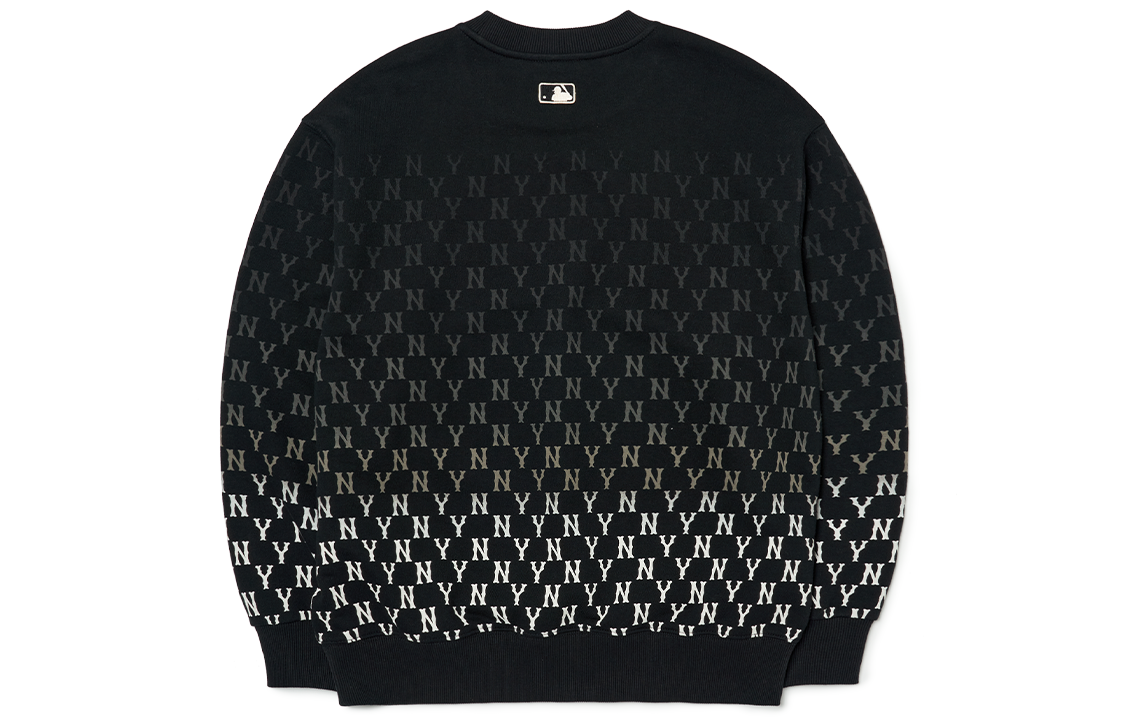 Lookbook MLB 뉴욕양키스 그라데이션 로고 맨투맨 유니섹스 블랙 가을용 3AMTM1024-50BKS