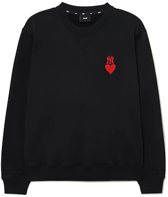 MLB New York Yankees Heart Embroidered Logo Oversized Pullover Sweatshirt Black 3AMTH0234-50BKS Buy MLB New York Yankees Heart Embroidered Logo Oversized Pullover Sweatshirt Black 3AMTH0234-50BKS