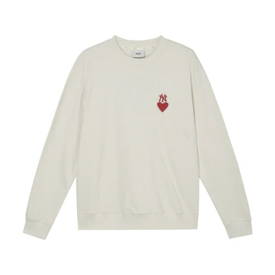 MLB New York Yankees Heart Logo Crewneck Sweatshirt Unisex Off-White 3AMTH0324-50CRS