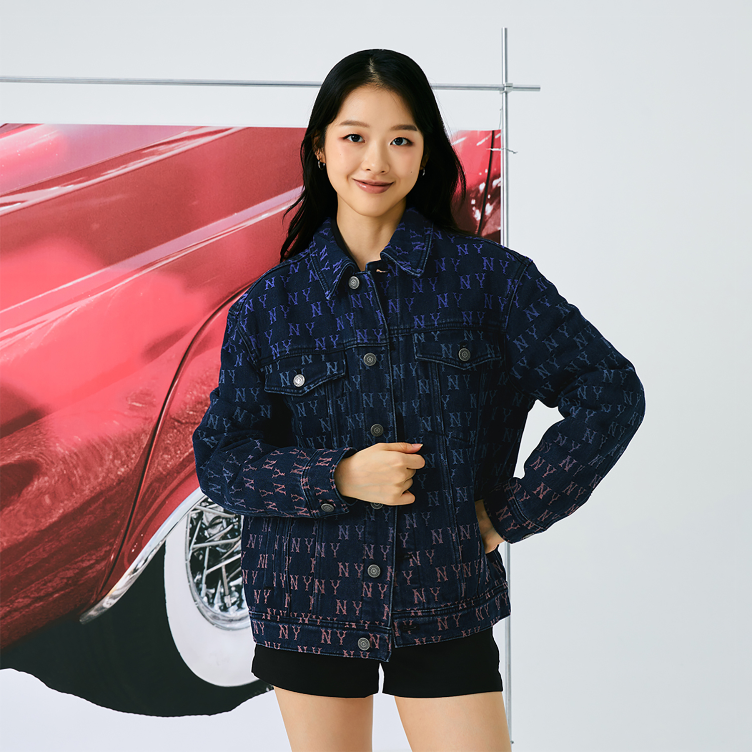 MLB New York Yankees Jacquard Monogram Denim Jacket Unisex Retro Style Indigo Blue 3ADKM0144-50INS 圖 5