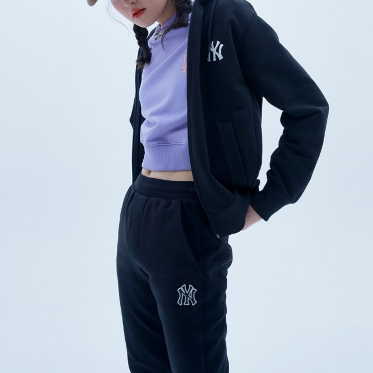 MLB New York Yankees Large Logo Zipper Hoodie Jacket Unisex - Black 31TR03111-50L 圖 7