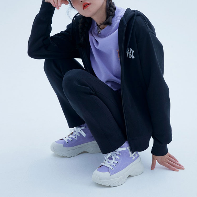 MLB New York Yankees Large Logo Zipper Hoodie Jacket Unisex - Black 31TR03111-50L 圖 8