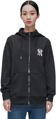 MLB New York Yankees Letter Logo Zip Hoodie Unisex Black 3ATRB0121-50BKS Shop MLB New York Yankees Letter Logo Zip Hoodie Unisex Black 3ATRB0121-50BKS