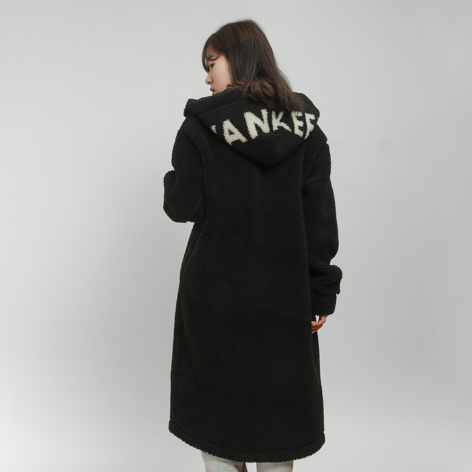 Cheap MLB New York Yankees Letter Patch Sherpa Coat Unisex Black. 3AJPF2816-50BKS