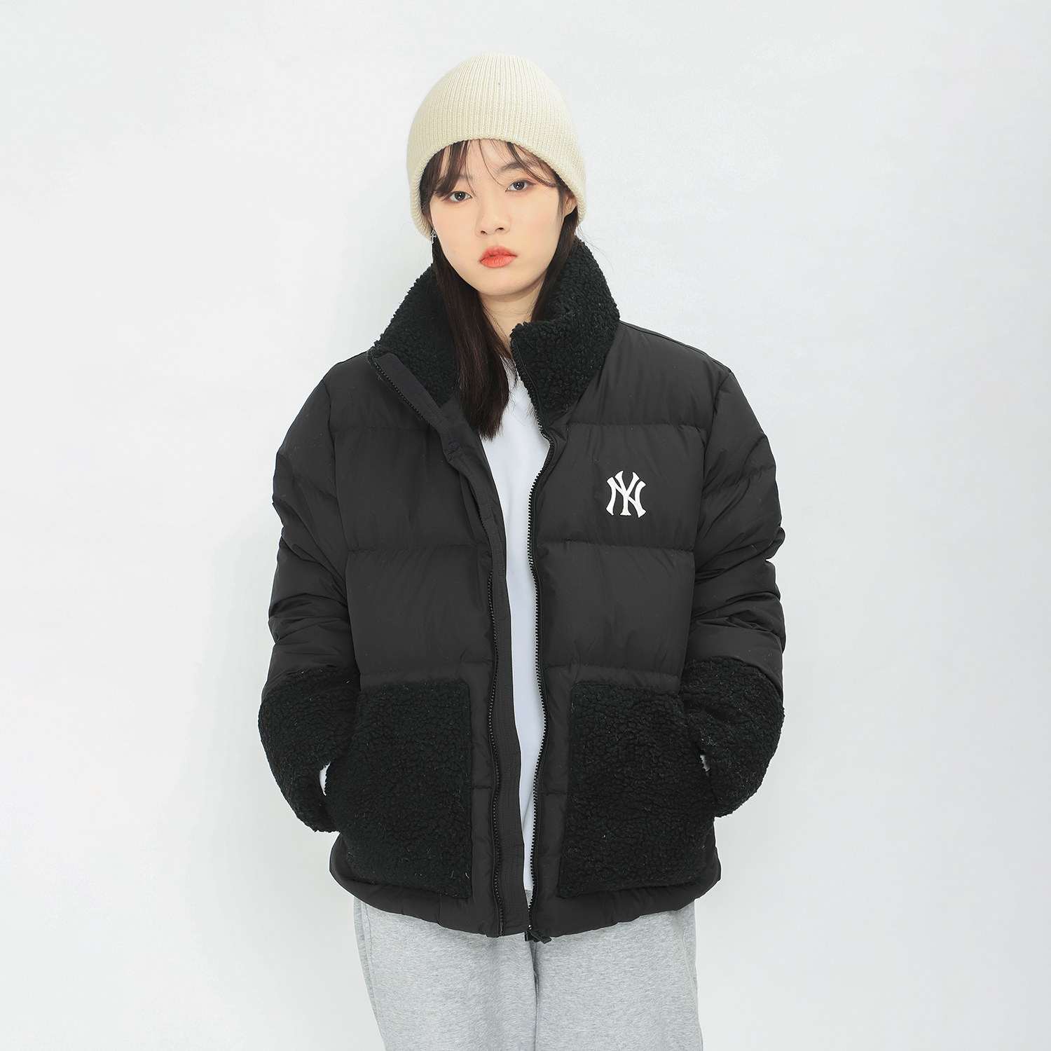 Shop MLB New York Yankees Letter Print Fleece Down Jacket Black Unisex Winter Coat 3ADJEC216-50BKS