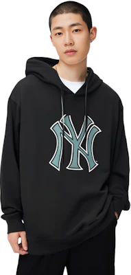 MLB 紐約洋基字母印花連帽外套 黑色 男女款運動夾克 3ATRB0231-50BKS Shop MLB 紐約洋基字母印花連帽外套 黑色 男女款運動夾克 3ATRB0231-50BKS