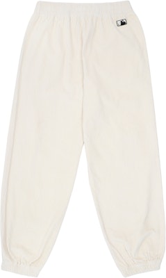 MLB 紐約洋基隊Logo 灰絨長褲 男女款 - 奶白色 3AWP12014-50CRS Lookbook MLB 紐約洋基隊Logo 灰絨長褲 男女款 - 奶白色 3AWP12014-50CRS