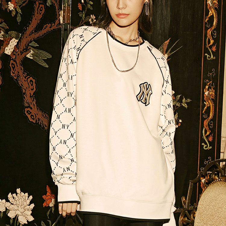 Purchase MLB New York Yankees Logo Crewneck Unisex Beige - Koleksi Musim Gugur. 3AMTM0814-50CRS