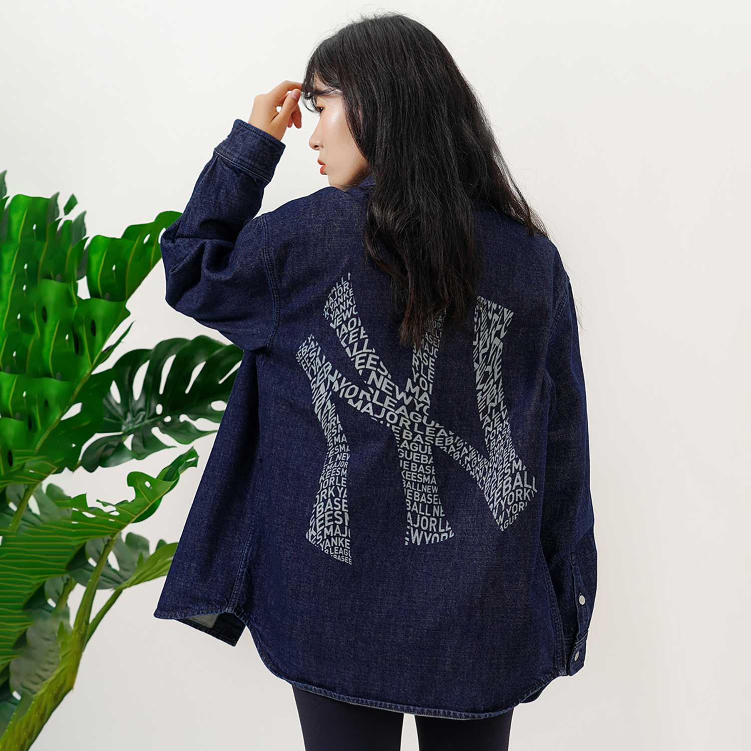 Details for MLB纽约洋基队标志牛仔长袖衬衫 男女同款 深海军蓝色 3ADRU0124-50NYD