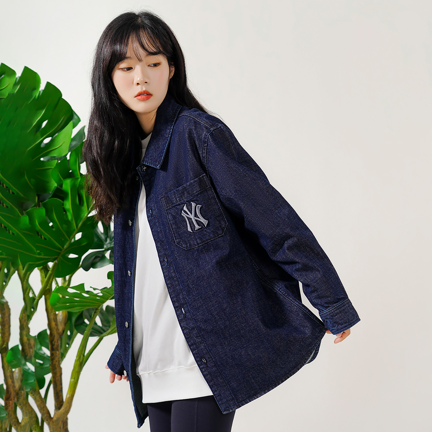 Sizing MLB纽约洋基队标志牛仔长袖衬衫 男女同款 深海军蓝色 3ADRU0124-50NYD