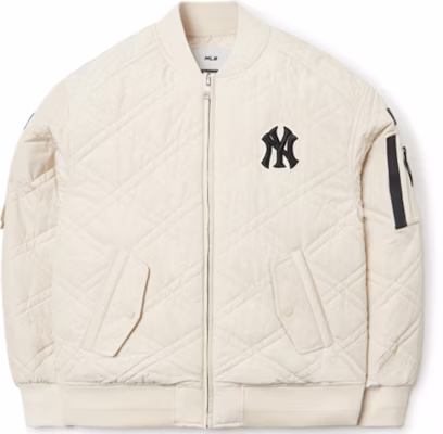 Chaqueta Varsity Retro Beige Unisex con Logo Bordado MLB New York Yankees. 3APDL0116-50BGL Order Chaqueta Varsity Retro Beige Unisex con Logo Bordado MLB New York Yankees. 3APDL0116-50BGL