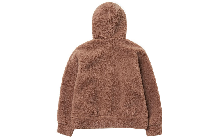 Lookbook MLB 紐約洋基隊Logo加絨棕色連帽外套 男女冬季穿搭. 3AJPF0516-50BGD