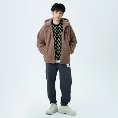 MLB 紐約洋基隊Logo加絨棕色連帽外套 男女冬季穿搭. 3AJPF0516-50BGD Shop MLB 紐約洋基隊Logo加絨棕色連帽外套 男女冬季穿搭. 3AJPF0516-50BGD