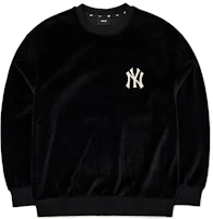MLB New York Yankees Logo Loose Fit Sweatshirt Unisex Black 3AMT00314-50BKS MLB New York Yankees Logo Loose Fit Sweatshirt Unisex Black 3AMT00314-50BKS