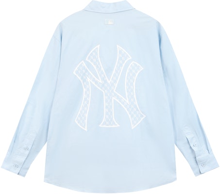 MLB 뉴욕 양키스 로고 오버사이즈 라이트블루 긴팔 셔츠 유니섹스 3AWS03121-50BLL Lookbook MLB 뉴욕 양키스 로고 오버사이즈 라이트블루 긴팔 셔츠 유니섹스 3AWS03121-50BLL