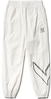 MLB ニューヨークヤンキース ロゴプリント ニットトラックパンツ ミッドライズ ホワイト メンズ 3AWP11014-50IVS Order MLB ニューヨークヤンキース ロゴプリント ニットトラックパンツ ミッドライズ ホワイト メンズ 3AWP11014-50IVS