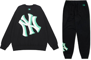 MLB New York Yankees Logo Print Sweatshirt & Jogger Set Unisex Black 3AMTB0224-50BKS3APTB0224-50BKS MLB New York Yankees Logo Print Sweatshirt & Jogger Set Unisex Black 3AMTB0224-50BKS3APTB0224-50BKS