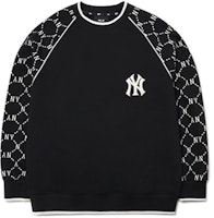 MLB New York Yankees Logo Printed Crewneck Sweatshirt Unisex Black Color. 3AMTM0814-50BKS MLB New York Yankees Logo Printed Crewneck Sweatshirt Unisex Black Color. 3AMTM0814-50BKS