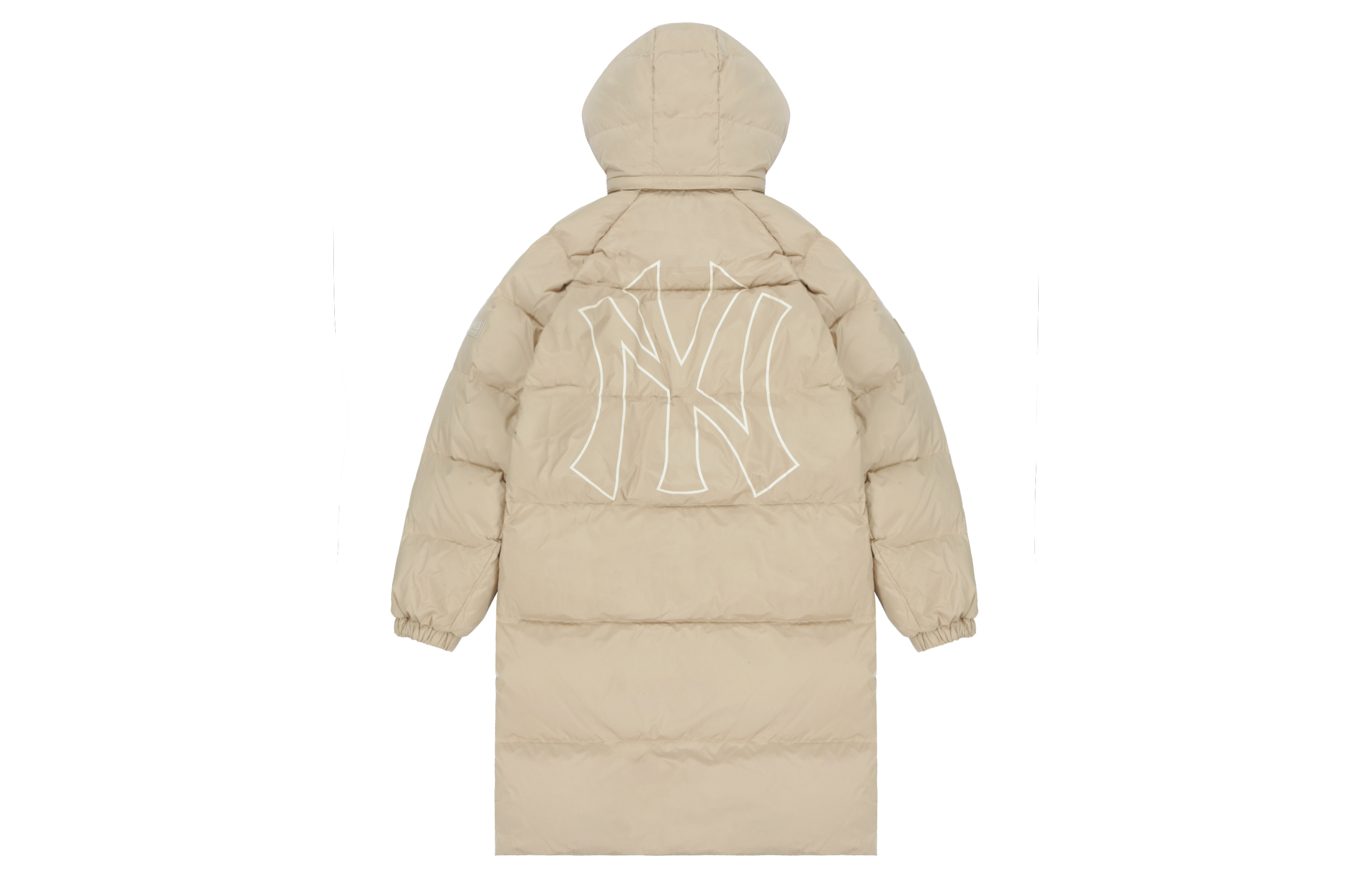 Lookbook MLB 紐約洋基隊大標誌卡其色長版羽絨冬季外套 男女適穿 3ADJEC816-50SAS