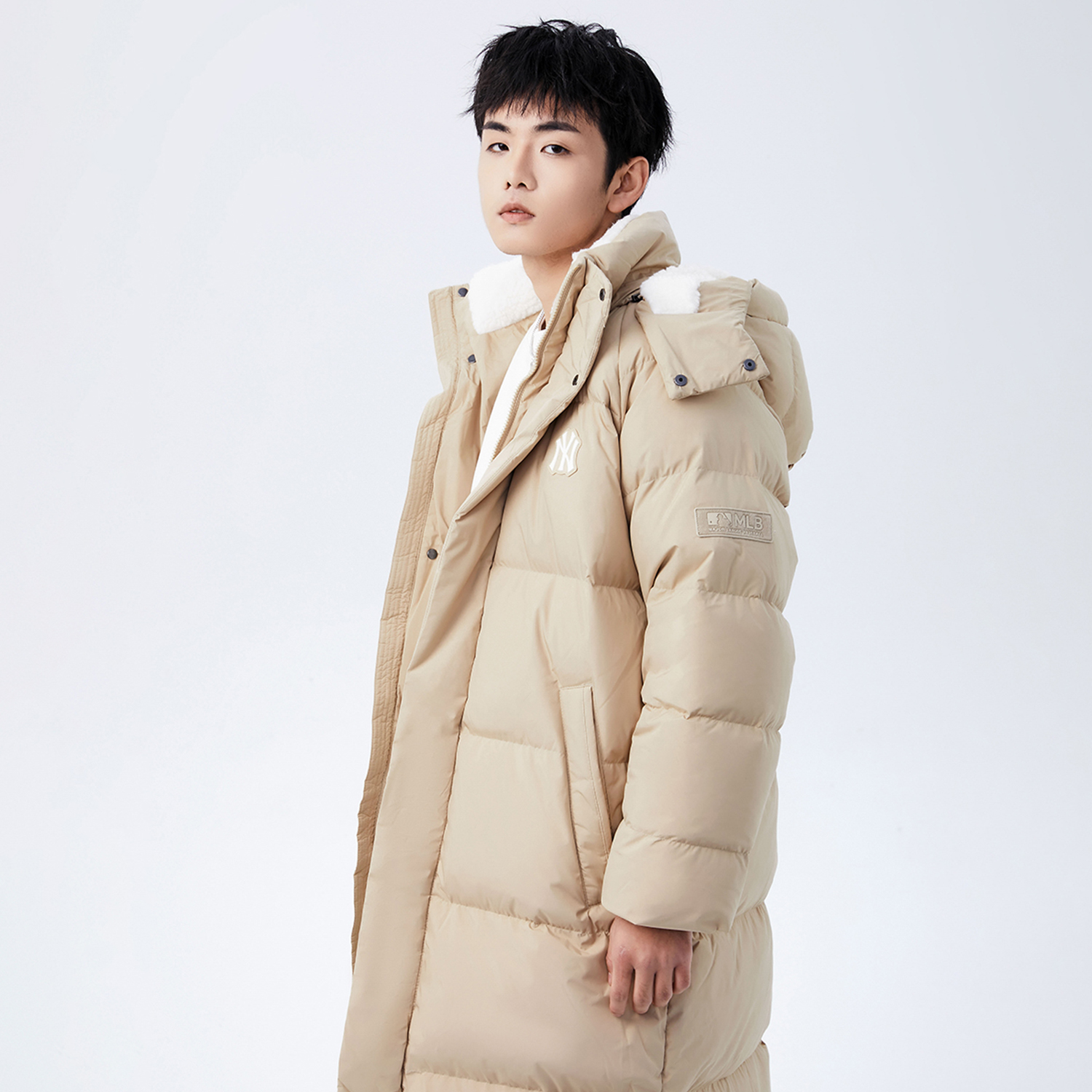 Cheap MLB 紐約洋基隊大標誌卡其色長版羽絨冬季外套 男女適穿 3ADJEC816-50SAS