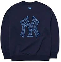 MLB New York Yankees Monogram Logo Crewneck Sweatshirt Unisex Navy Blue 3AMTM0121-50NYS MLB New York Yankees Monogram Logo Crewneck Sweatshirt Unisex Navy Blue 3AMTM0121-50NYS