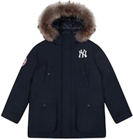 MLB New York Yankees Navy Short Puffer Jacket with Logo Patch Unisex 31DJCH061-150N MLB New York Yankees Navy Short Puffer Jacket with Logo Patch Unisex 31DJCH061-150N