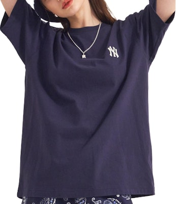 MLB纽约洋基队海军蓝佩斯利标志男女同款多巴胺T恤。 3ATS52023-50NYD Purchase MLB纽约洋基队海军蓝佩斯利标志男女同款多巴胺T恤。 3ATS52023-50NYD