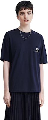 MLB纽约洋基队海军蓝佩斯利标志男女同款多巴胺T恤。 3ATS52023-50NYD Sizing MLB纽约洋基队海军蓝佩斯利标志男女同款多巴胺T恤。 3ATS52023-50NYD