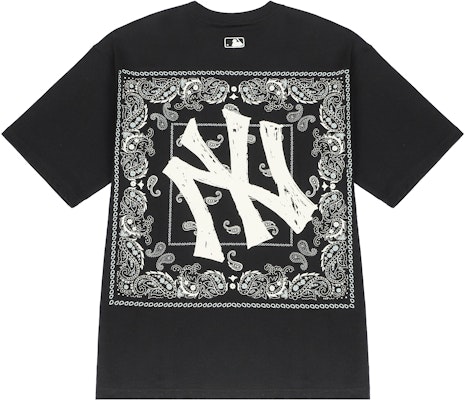 Camiseta Unisex Negra MLB Yankees Vintage Logo Paisley. 3ATS52023-50BKS Buy Camiseta Unisex Negra MLB Yankees Vintage Logo Paisley. 3ATS52023-50BKS