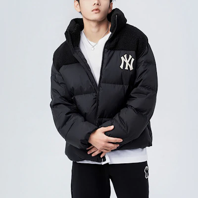 MLB New York Yankees Jaket Hitam Unisex Logo Patchwork Bordir 3ADJN0416-50BKS Details for MLB New York Yankees Jaket Hitam Unisex Logo Patchwork Bordir 3ADJN0416-50BKS