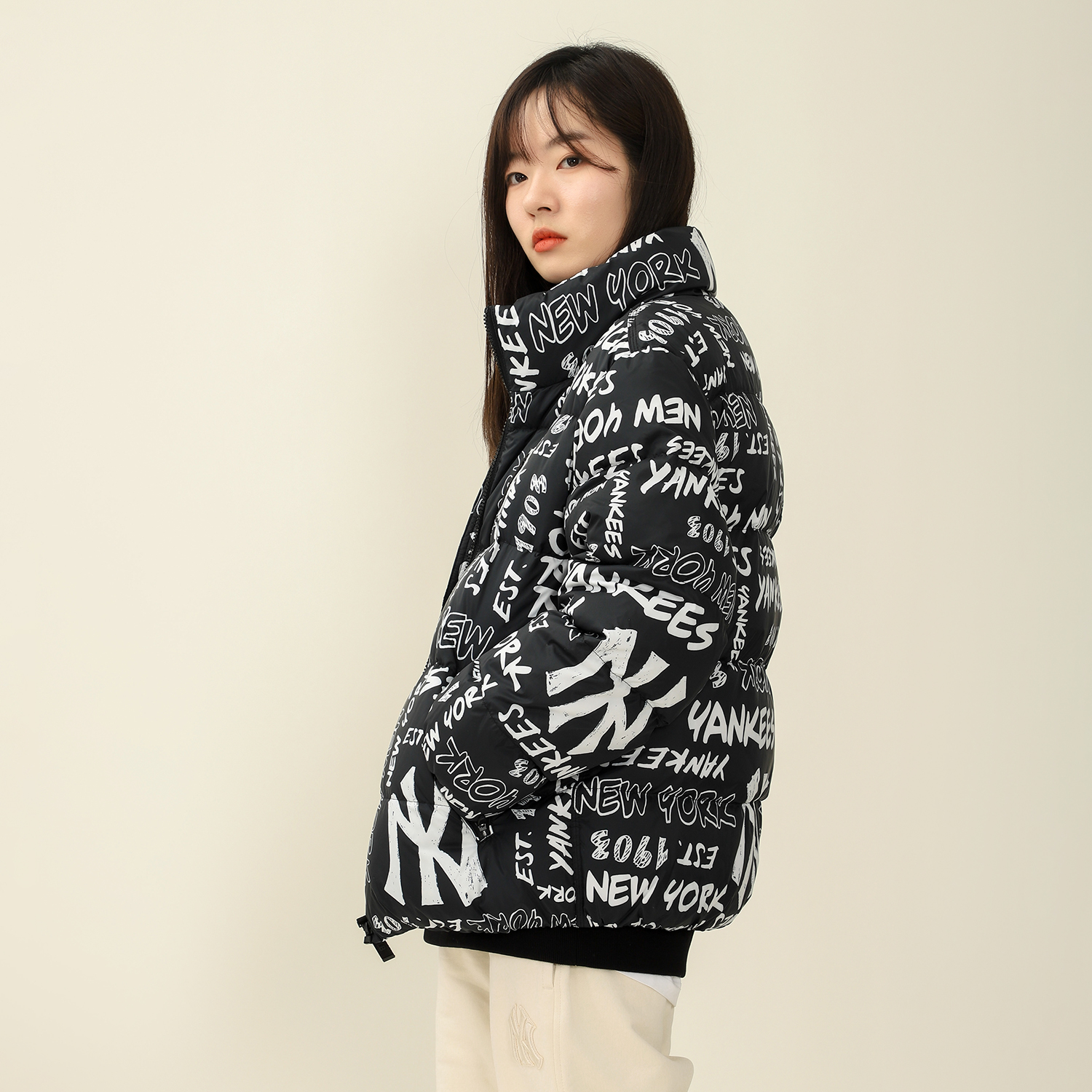 Sizing MLB 紐約洋基印花黑色羽絨外套 冬季男女款 3ADJN0316-50BKS