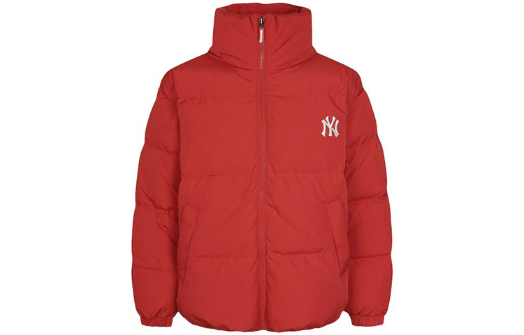 Lookbook MLB 紐約洋基紅色羽絨外套 男女冬季款 標誌圖案 31DJZ1961-50R