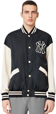 MLB New York Yankees Retro Black Varsity Jacket Unisex Casual Loose Fit. 3AJPV0834-50BKS Shop MLB New York Yankees Retro Black Varsity Jacket Unisex Casual Loose Fit. 3AJPV0834-50BKS